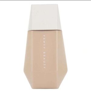 Selling a new Fenty Beauty blurring skin tint in shade 8.
Unopened new